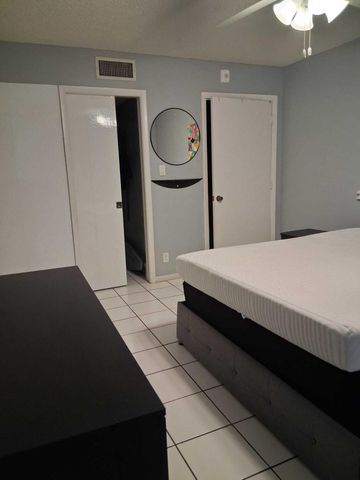 3161 NW 47th Terrace 111, Lauderdale Lakes, FL 33319