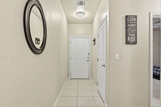 427 PRECIOUS DR, San Antonio, TX 78237