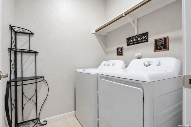 427 PRECIOUS DR, San Antonio, TX 78237
