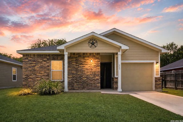 427 PRECIOUS DR, San Antonio, TX 78237