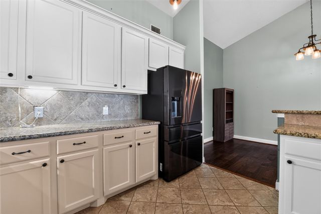 4228 Scenic Drive, Dickinson, TX 77539