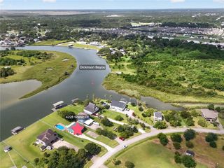 4228 Scenic Drive, Dickinson, TX 77539