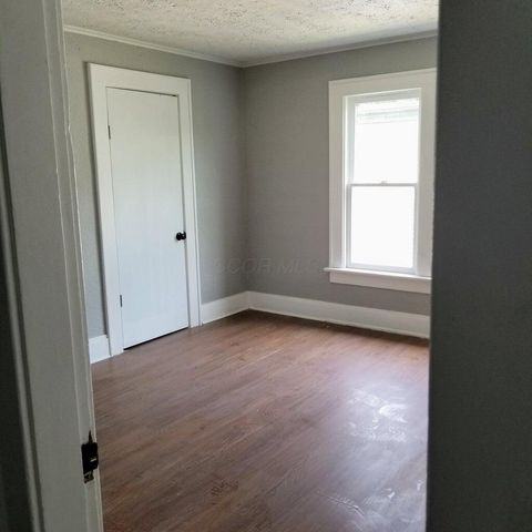 104-106 N Hague Avenue, Columbus, OH 43204