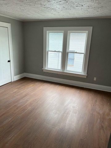 104-106 N Hague Avenue, Columbus, OH 43204