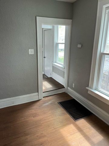 104-106 N Hague Avenue, Columbus, OH 43204