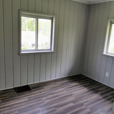 104-106 N Hague Avenue, Columbus, OH 43204