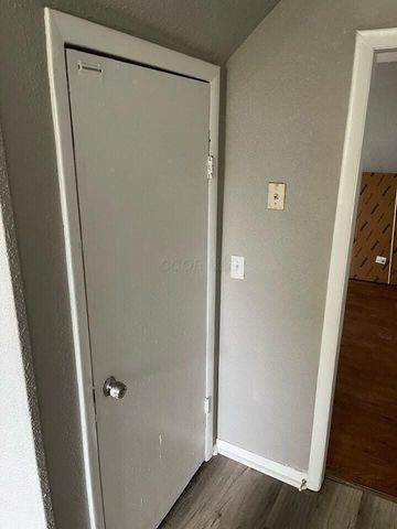 104-106 N Hague Avenue, Columbus, OH 43204