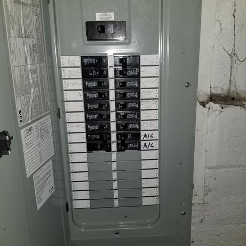 104-106 N Hague Avenue, Columbus, OH 43204