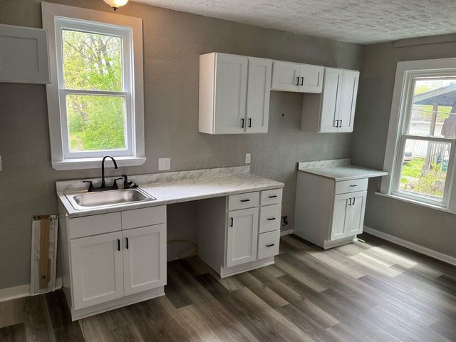 104-106 N Hague Avenue, Columbus, OH 43204