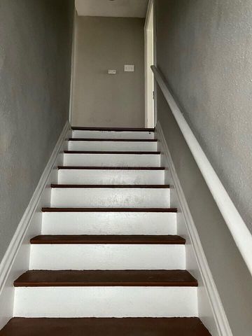 104-106 N Hague Avenue, Columbus, OH 43204