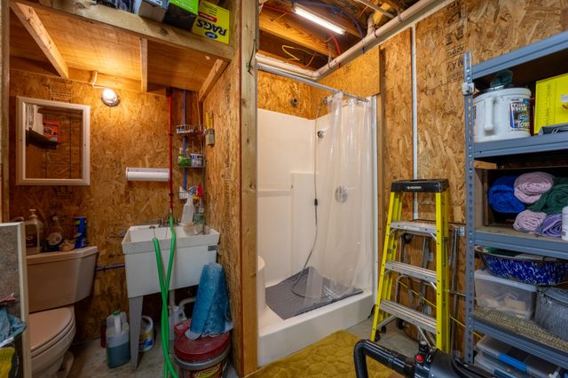 3803 Westwood Dr, Sevierville, TN 37862