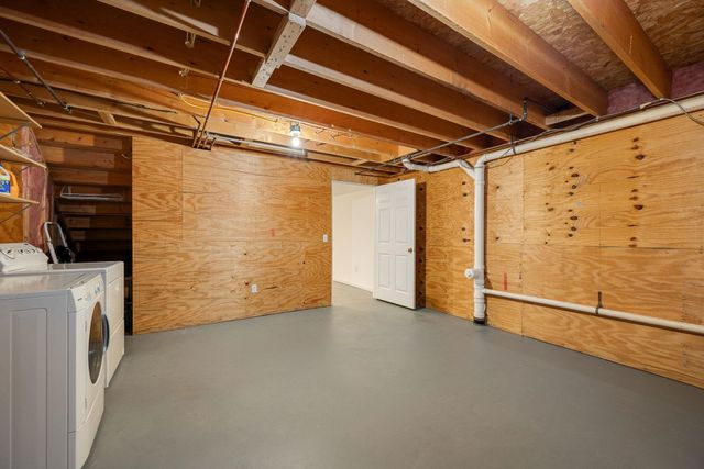 8 Chelsea Place, Williston, VT 05495