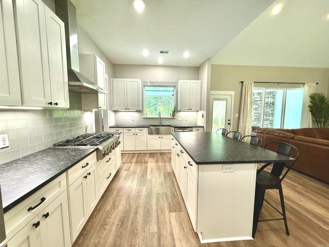 44 Skinner Road, Austin, AR 72007