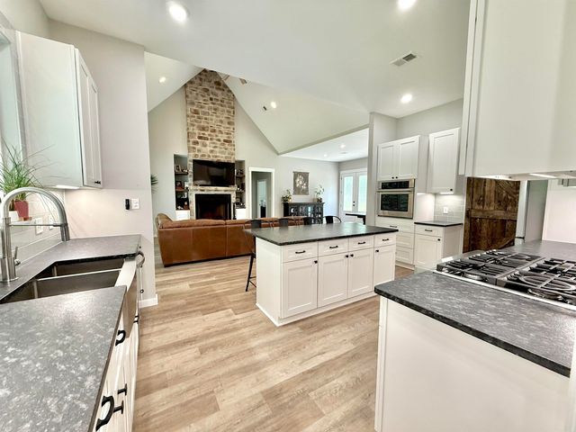 44 Skinner Road, Austin, AR 72007