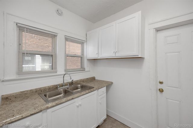 4281 Duane Street, Detroit, MI 48204