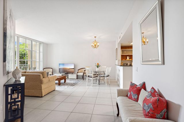 410 Evernia Street 414, West Palm Beach, FL 33401