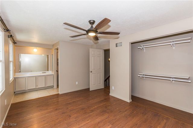 147 Quaker Ridge Drive, Akron, OH 44313