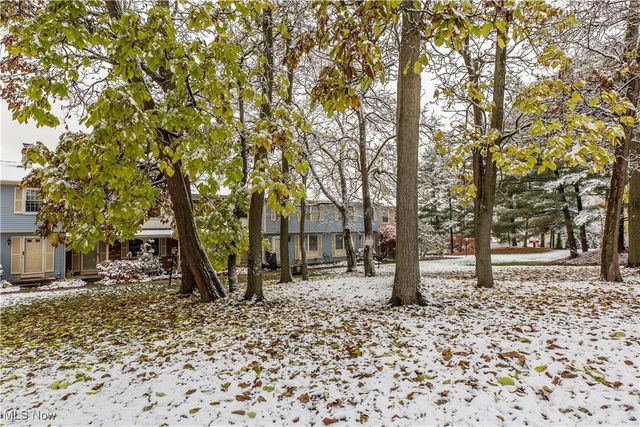 147 Quaker Ridge Drive, Akron, OH 44313