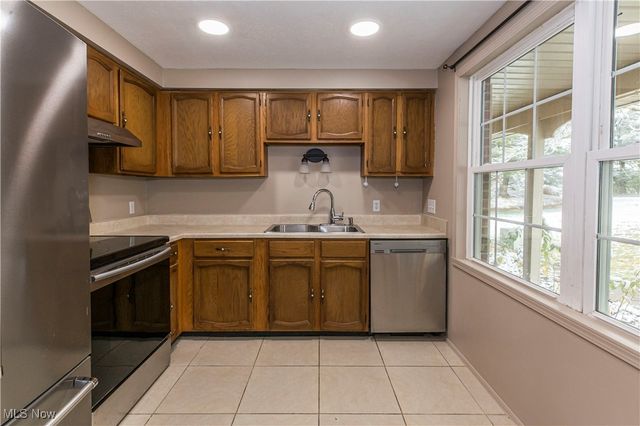 147 Quaker Ridge Drive, Akron, OH 44313