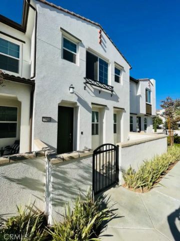 30316 Town Square Drive, Menifee, CA 92584