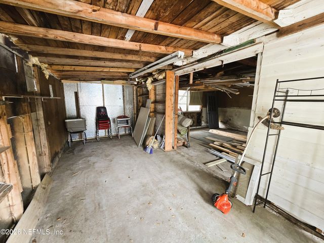 1893 E Road, Jacksonville, FL 32216