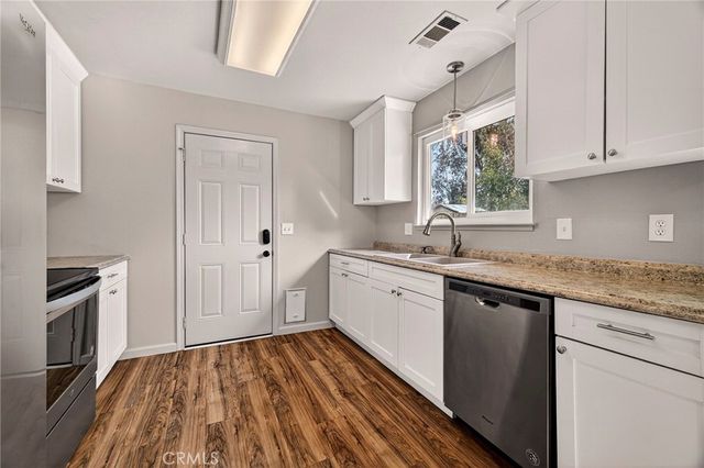 25304 Josephine Street, Los Molinos, CA 96055