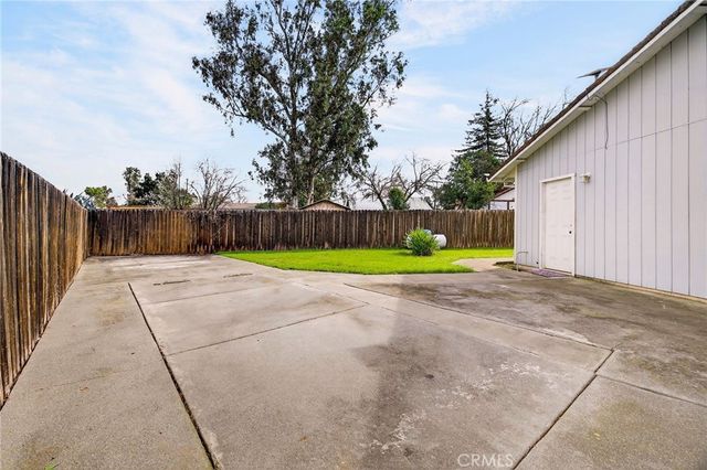 25304 Josephine Street, Los Molinos, CA 96055