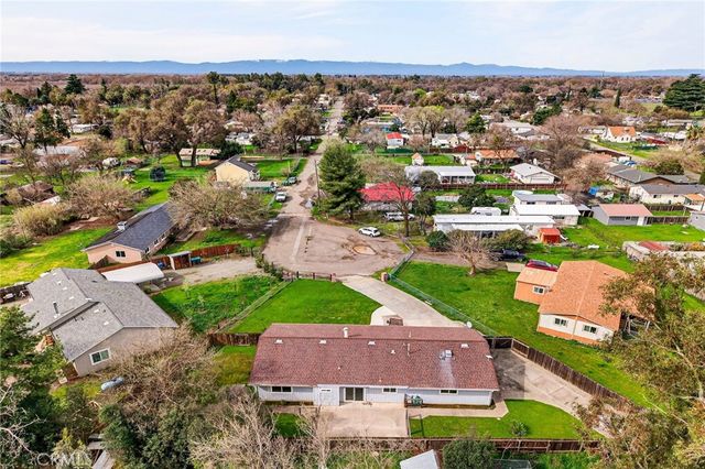 25304 Josephine Street, Los Molinos, CA 96055