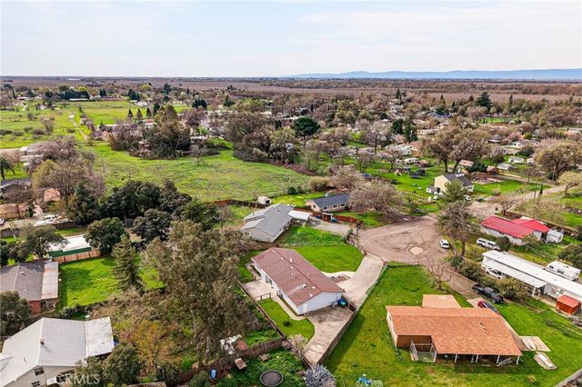 25304 Josephine Street, Los Molinos, CA 96055