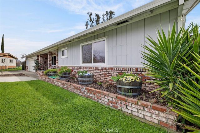 25304 Josephine Street, Los Molinos, CA 96055