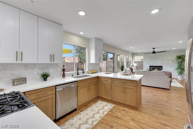 3800 Dauntless Drive, North Las Vegas, NV 89031