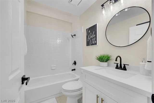 3800 Dauntless Drive, North Las Vegas, NV 89031
