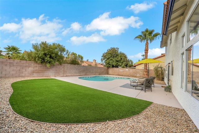 3800 Dauntless Drive, North Las Vegas, NV 89031