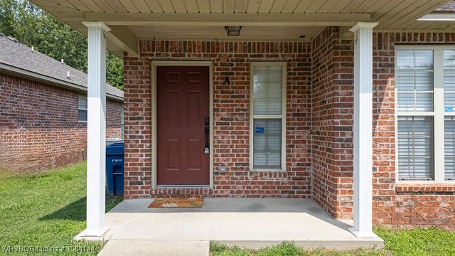 5017 S 28th Street, Fort Smith, AR 72901