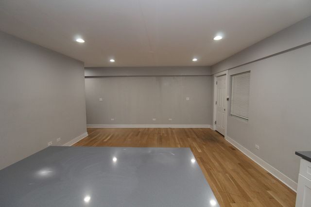 1411 W taylor Street 1R, Chicago, IL 60607