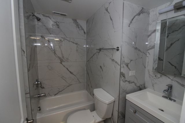 1411 W taylor Street 1R, Chicago, IL 60607