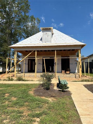 2109 Pecan Sq Avenue, Shreveport, LA 71106