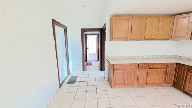 26 Madison Street Lower, Buffalo, NY 14210