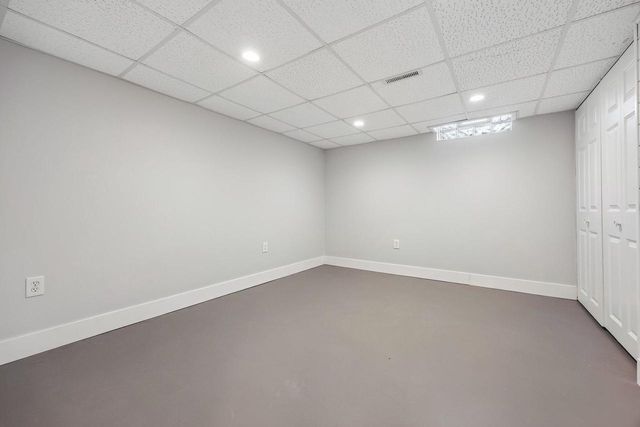 10043 N Greenview DRIVE, Mequon, WI 53092