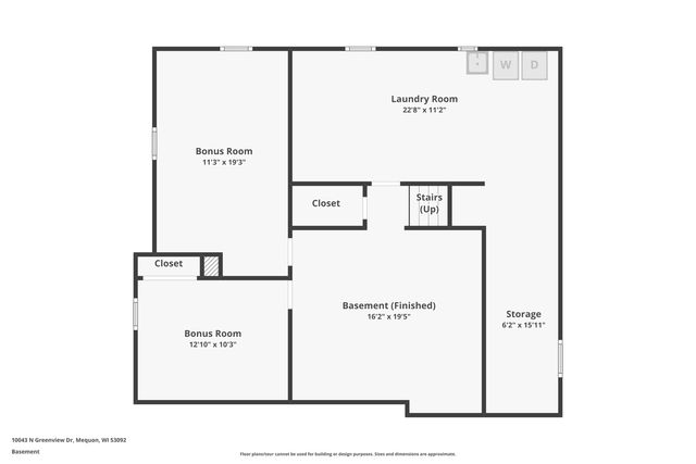 10043 N Greenview DRIVE, Mequon, WI 53092