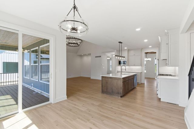 730 Azalea Lane, Versailles, KY 40383