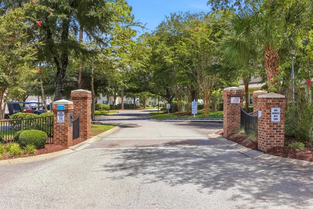 601 Hillside Dr N Apt 2501, North Myrtle Beach, SC 29582