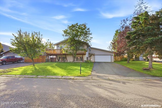 8420 Little Dipper Avenue, Anchorage, AK 99504