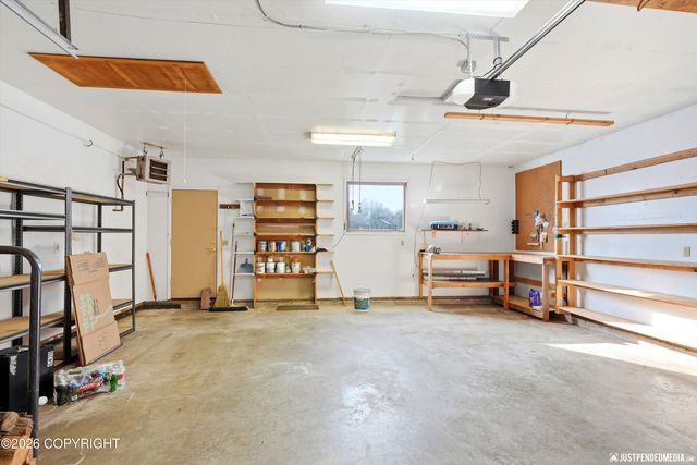 8420 Little Dipper Avenue, Anchorage, AK 99504