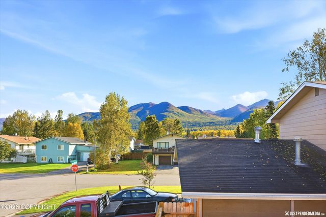 8420 Little Dipper Avenue, Anchorage, AK 99504