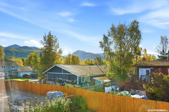 8420 Little Dipper Avenue, Anchorage, AK 99504