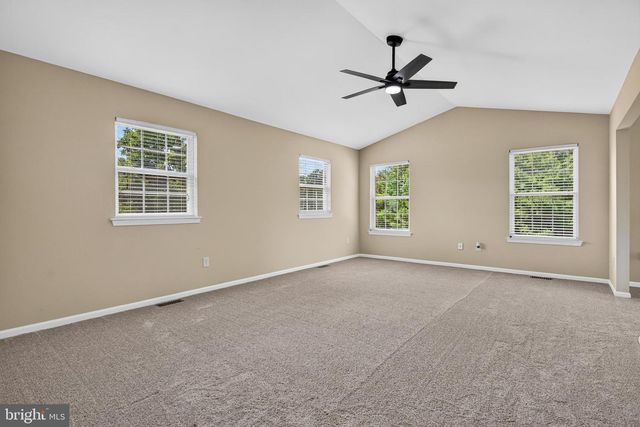 108 COPPERFIELD DR, Woodbury, NJ 08096