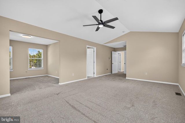108 COPPERFIELD DR, Woodbury, NJ 08096