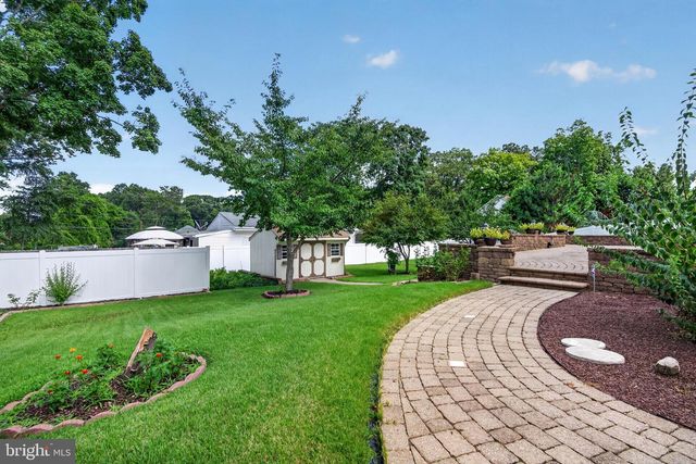 108 COPPERFIELD DR, Woodbury, NJ 08096