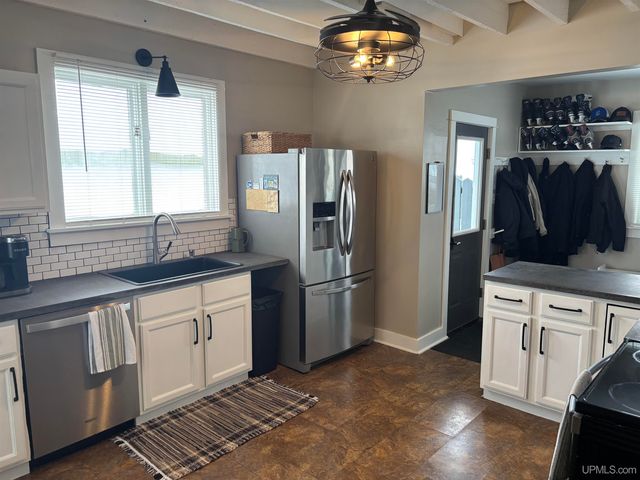 447 Kearsarge Street, Laurium, MI 49913